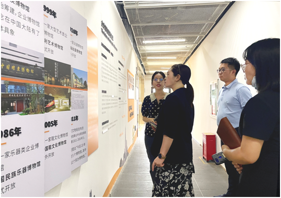 巖星之聲 | 深圳市數字創意與多媒體行業協會秘書長許詩喬一行來訪深圳巖星插圖