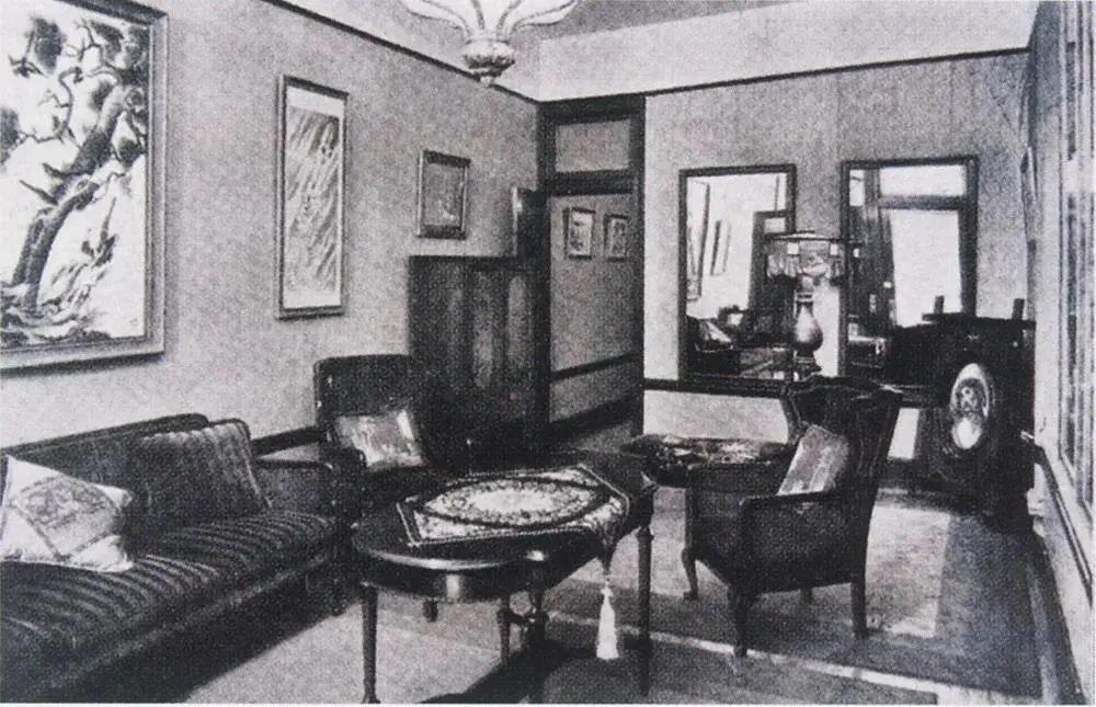 走進(jìn)博物館,感受這位民族企業(yè)家的精神世界插圖(8) 走進(jìn)博物館,感受這位民族企業(yè)家的精神世界插圖(8)